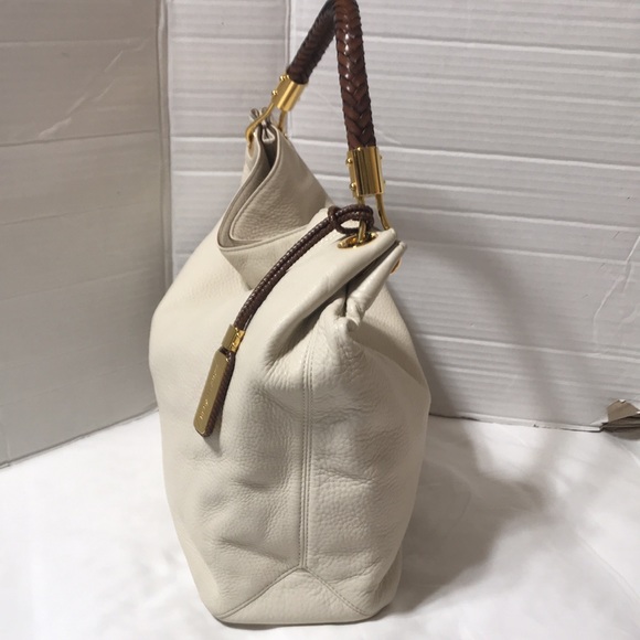 Michael kors Skorpios pebble leather with braided strap. EUC - Picture 3 of 13